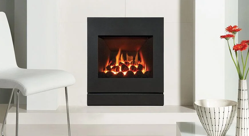Gazco Logic HE with Designio2 Steel front — product photograph